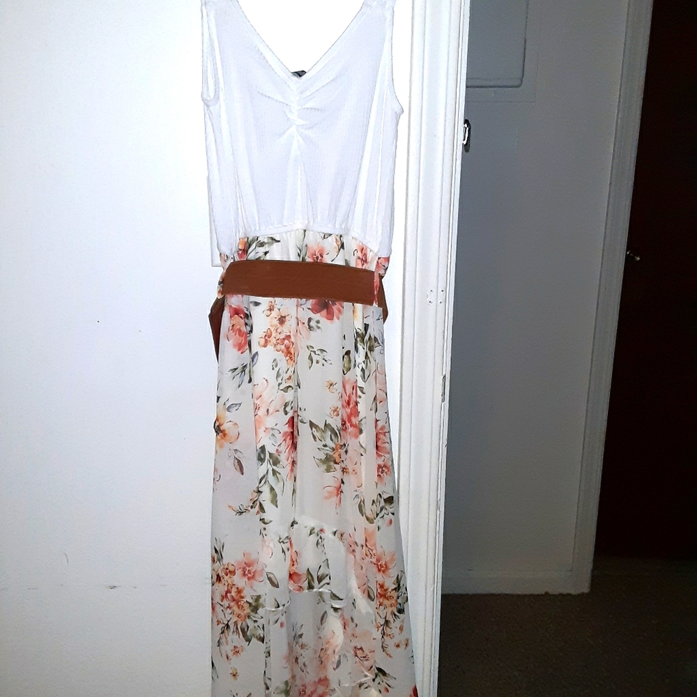 Dress - Picture 3 of 5